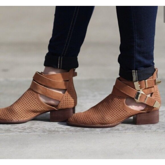 Jeffrey Campbell Everly Tan Suede Perforated Cut Out Strappy Ankle Boots 7 - Picture 3 of 11